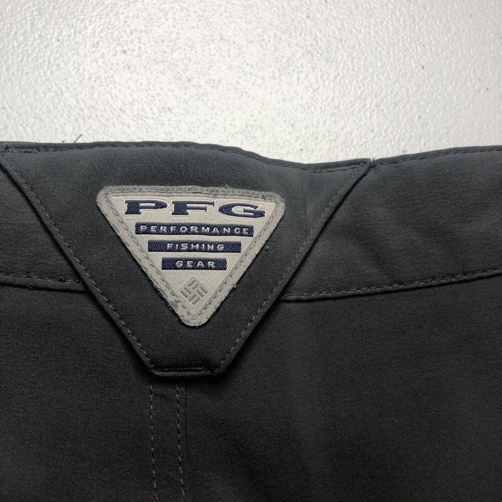 Columbia PFG Omni-shield Long Shorts 34x10 Gray Nylon - Picture 9 of 9